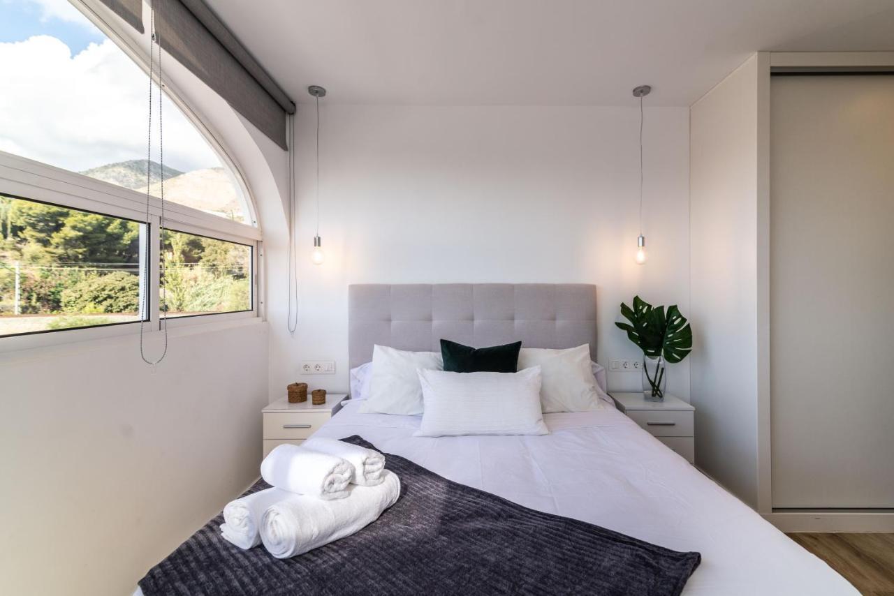 فيلا Vb Seguiriyas Paired House 2Bdr Sea Views بينالماذينا المظهر الخارجي الصورة